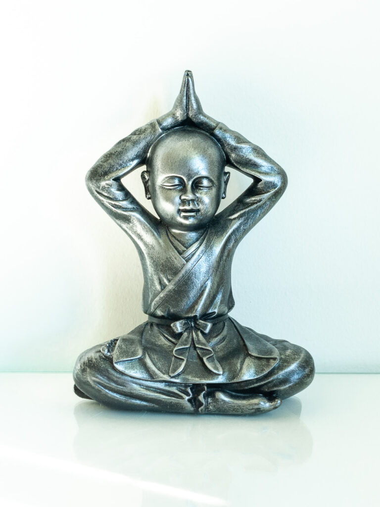Little Budda in meditativer Haltung